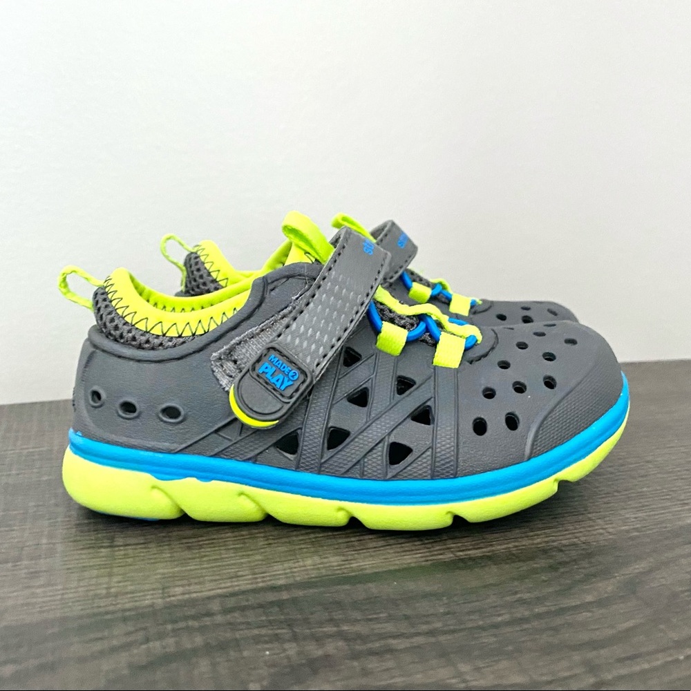 SOLD Stride Rite M2P Phibian/Grey Toddler Boy’s Size 7M Athletic Shoes BB55006